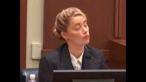 Amber Heard is savaged! And it’s AWESOME!