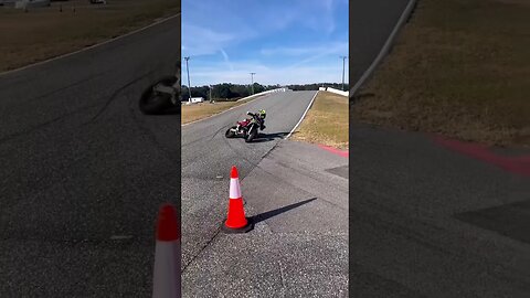 He’s super skilled! 🏍️ 🔥🔥 #shorts #subscribe #reels #fyp #viral #bike