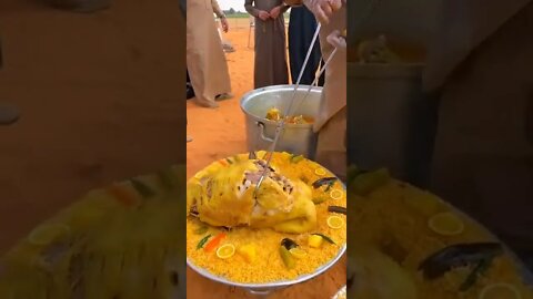 Lamb full roasted 🍠#ytshorts #shorts #Food #Streetfood #UpFoodReview