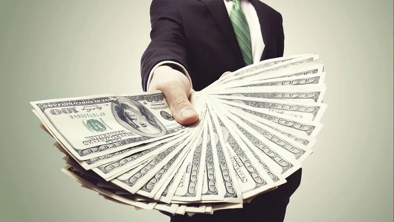 The unwittingly generous boss