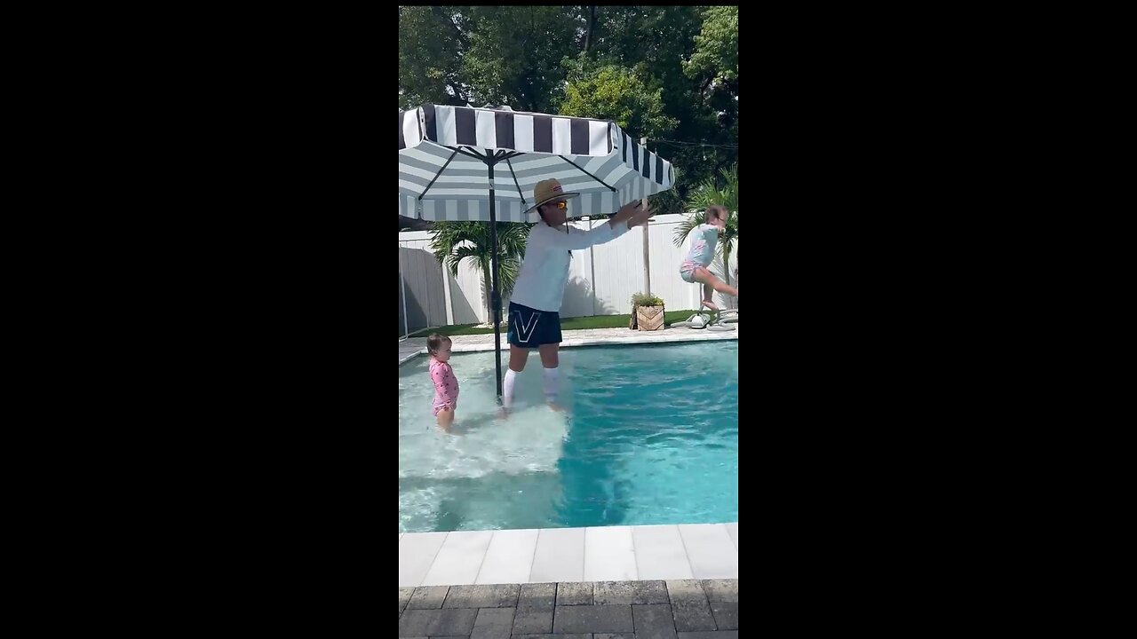 Babies _Pool_Plunge. Showcasing#