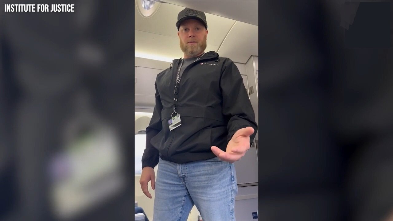 'You Don't Have To Consent': DEA Agent Seizes Traveler's Bag