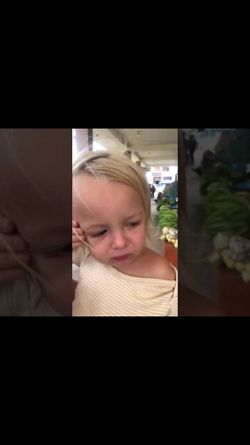 Instant Regret; Baby Eats Giant Bug #eatingbugs #funny #cute #cutebaby