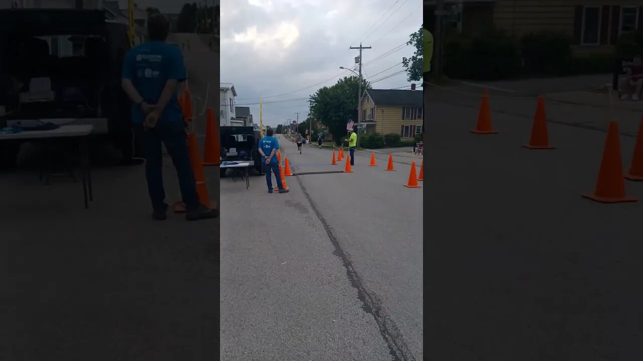 cheering runners #cheer #fyp #fypシ #viralvideo #viral #viralshort #runner #support #happy #help #fun