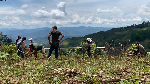 Building clean water system Honduras