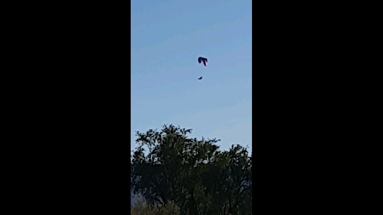 Motorized parachuter in Quartzsite Arizona