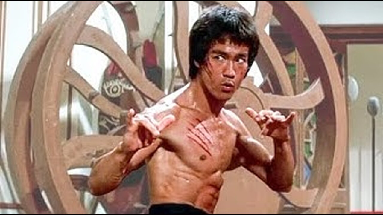 Cross kick Studio Films Bruce Lee Enter the Dragon