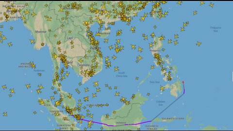 Pelosi En Route to Taiwan