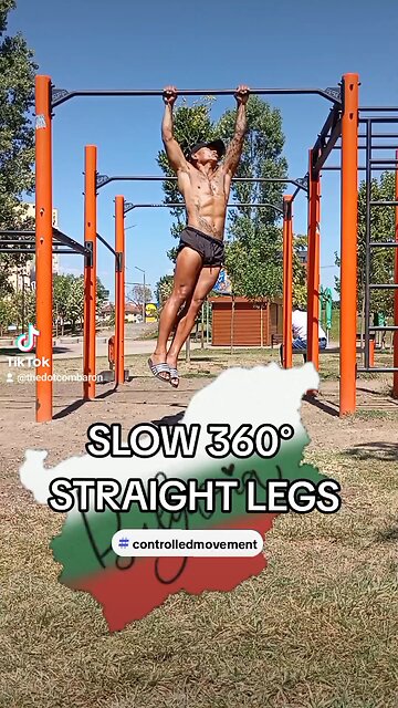 SLOW 360° STRAIGHT LEGS