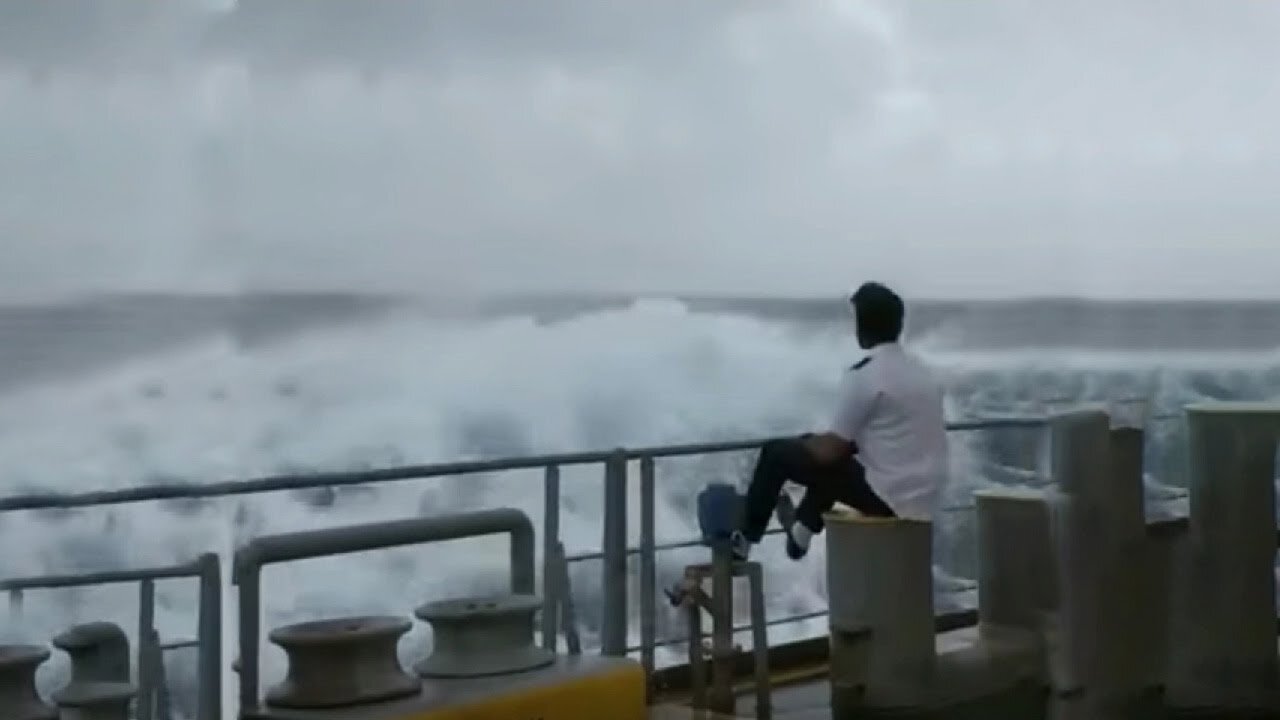 WATCH THIS - How A Man Enjoying TERRIFYING MONSTER SEA WAVES 🌊 on the SHIP 🛳