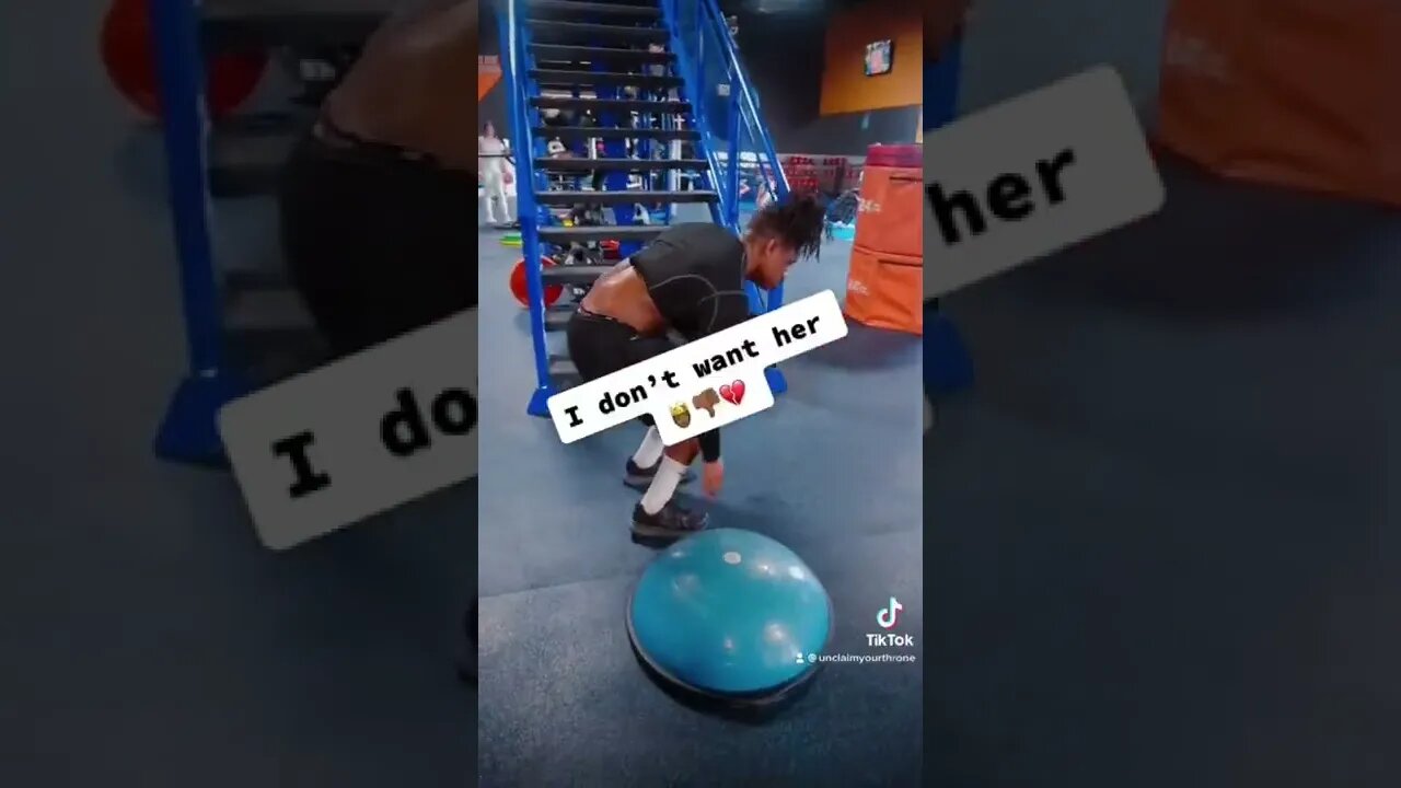 If she doesn’t break my heart at least once 👑