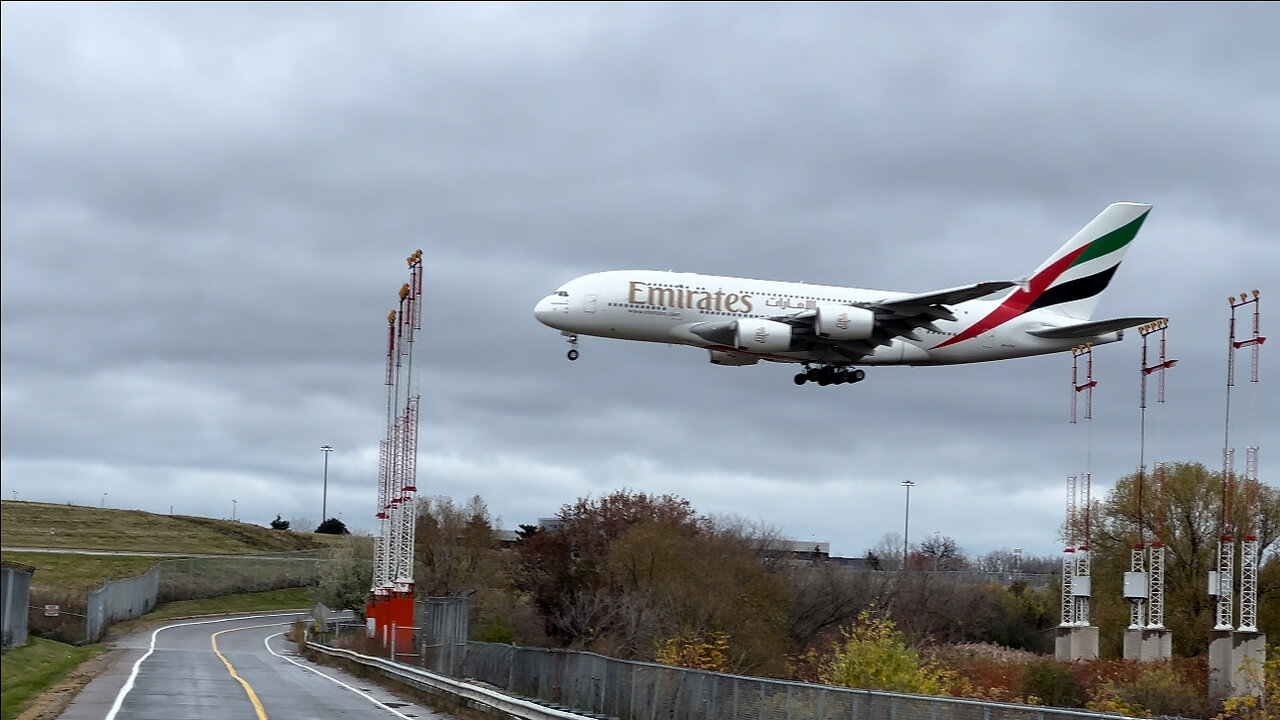 Emirates Airline, Airbus 380