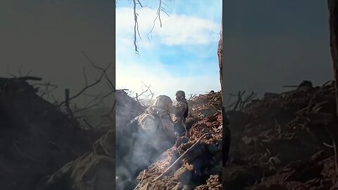 Trench Fighting in Ukraine Today. Like, Follow and Share my channel for Rare War Videos and News