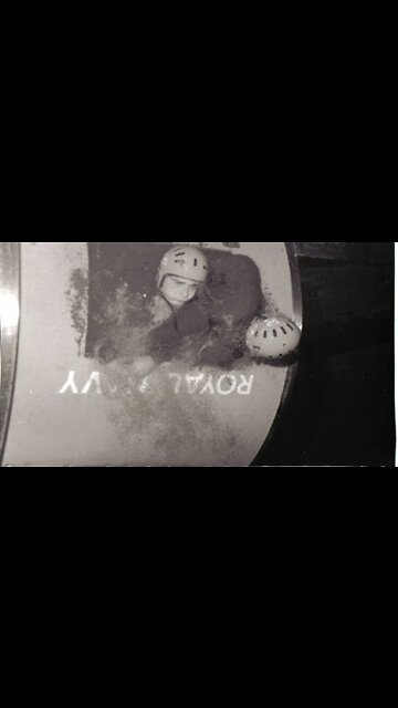 How to survive the DREADED dunker drills! 👊 | Royal Marines Dits ...