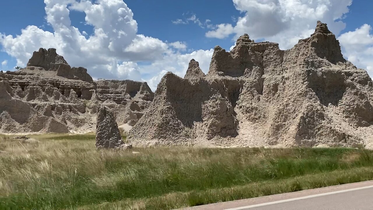 Where is Everyone? Desolate National Park - The Badlands, South Dakota