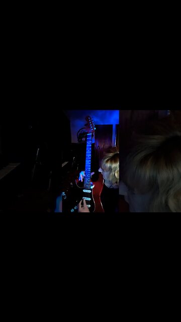 Close Encounters Of The Third Kind- John Williams film music- played on guitar- Cari Dell