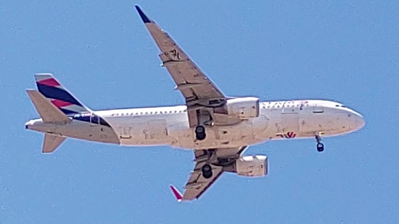 Airbus A320 PR-TYK coming from São Luís do Maranhão to Fortaleza
