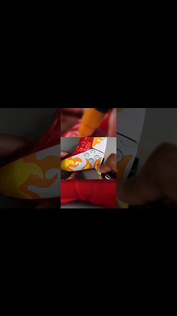 Custom PS5 Controller Using Posca Markers! #shorts
