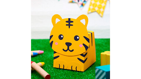 Tiger paper box/Caja de papel de tigre/Caixa de papel de tigre