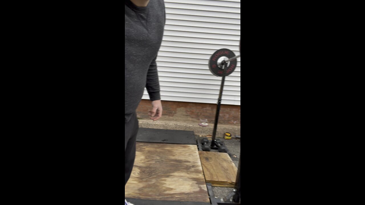 Back Squat 140KG/308LBs