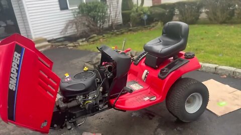 Snapper LT200 Deck and Drivebelt Replacement HOW TO QUICK TIPS Simplicity Toro Simple Job and Tools