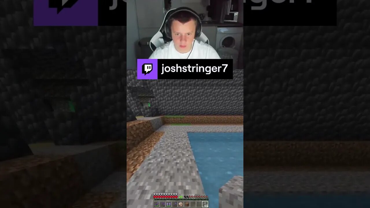 To learn redstone 😱😂#5tringer #minecraft #minecraftpocketedition #twitch #shorts