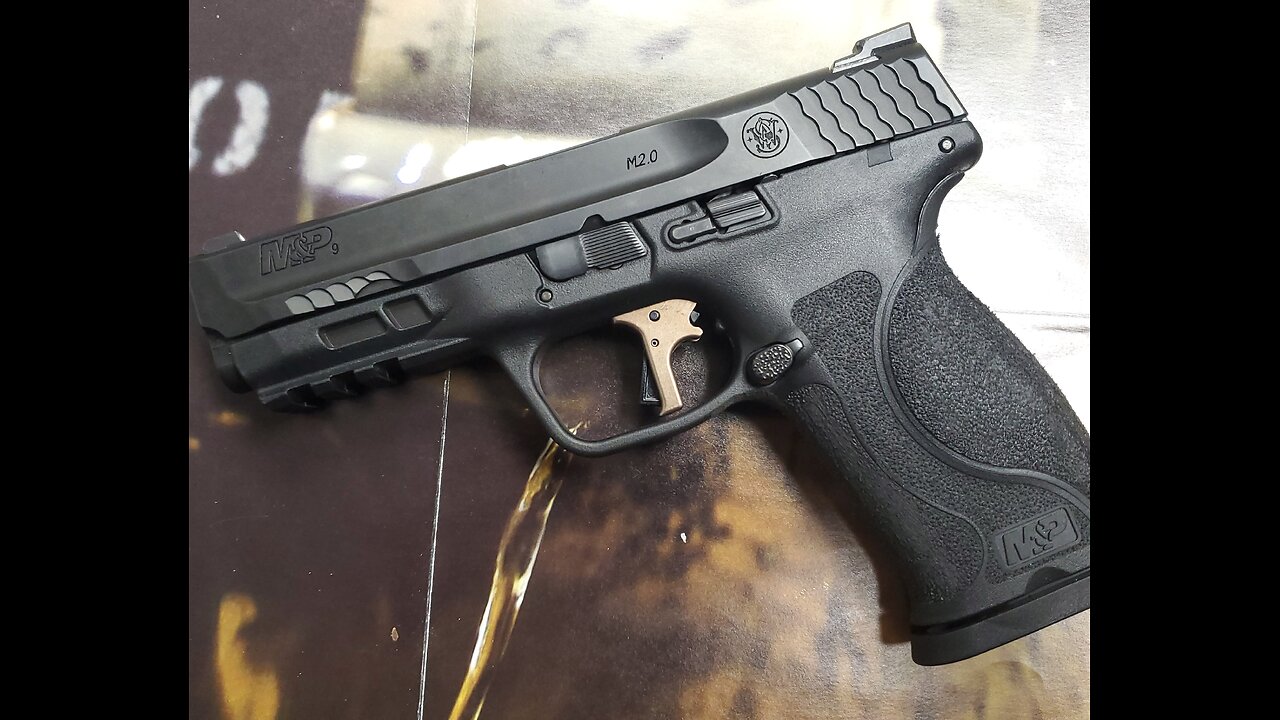 (Dropping Bombs intro) 9mm M&P