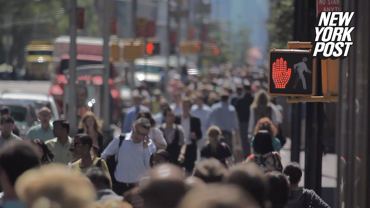 NYC's population shrunk by 78,000 last year, census estimates show