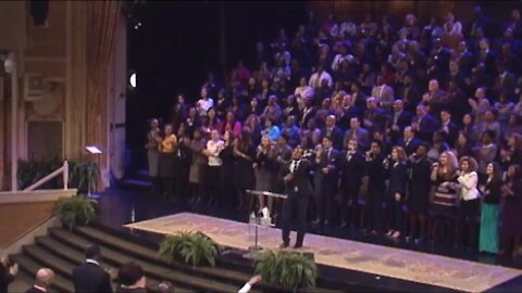 "SING" sung by the Brooklyn Tabernacle Choir