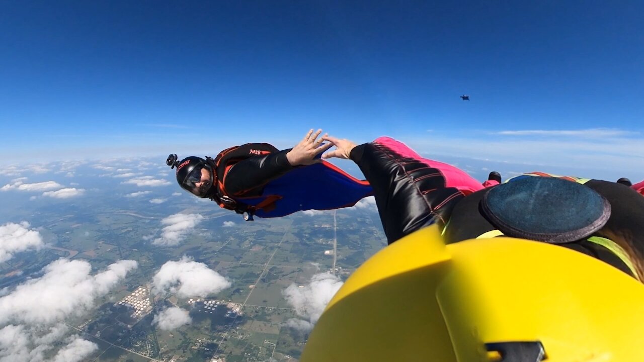 2021 skydiving boogie at OSC