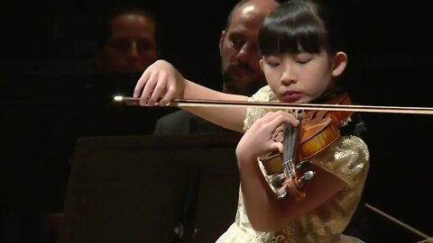 CHLOE CHUA / Menuhin Competition 2018, Junior finals-17