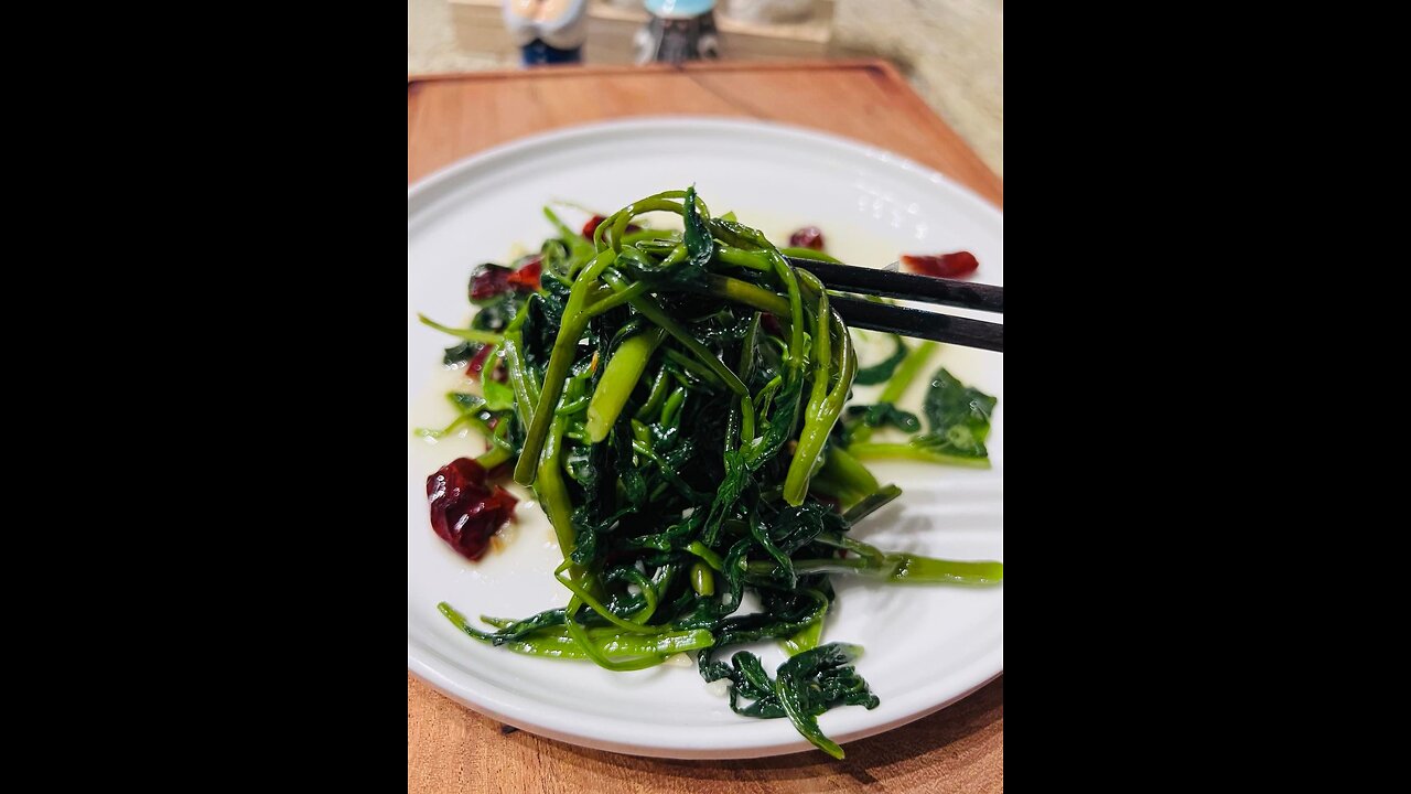 Water Spinach Stir Fry 空心菜