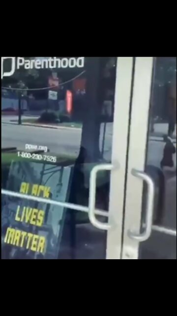 BLACK LIVES MATTER at Planned Parenthood - They want to KILL YOUR BABIES