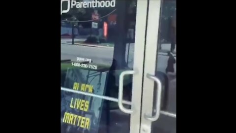 BLACK LIVES MATTER at Planned Parenthood - They want to KILL YOUR BABIES