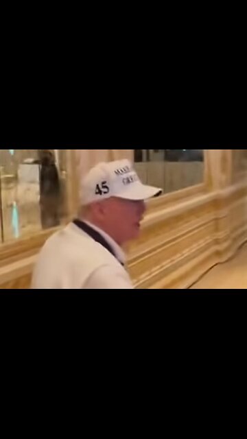 Trump’s 45, not 45-47 Hat Choice Raises Eyebrows