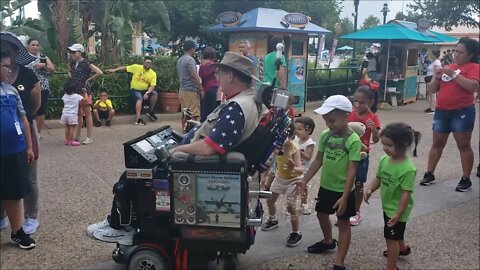 Powerwheelz Entertaining some kids at SeaWorld