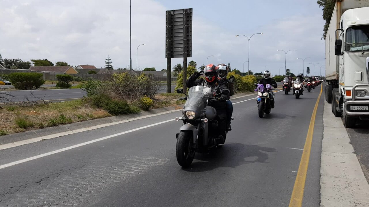 SOUTH AFRICA - Cape Town - 37th Annual Cape Town Toy Run (Video) (RXA)