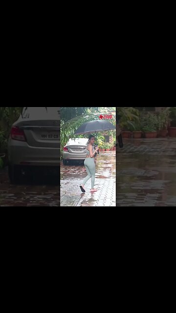 आंधी आए या तूफान 49 Years old Malaika Arora never Miss a Single Day of Gym 🤩💖📸