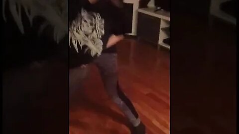 How to do the skibidi dop Dance short review #skibidibopyesyesyes #meme #memes #fyp #shorts #haunted