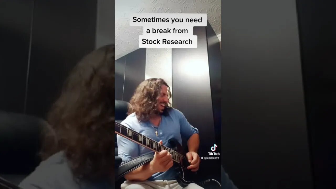 What do I do when I'm not researching stocks?This. #guitarsolo #guitarists
