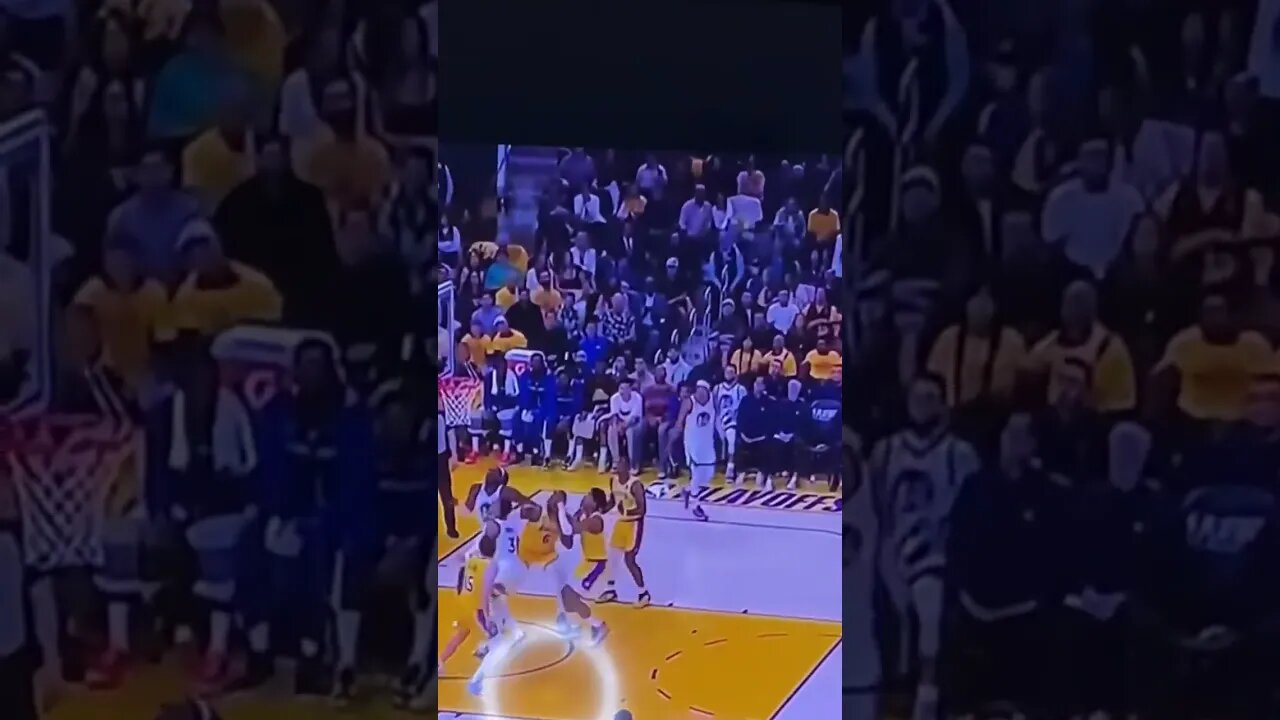 "Jordan Poole's Jaw-Dropping Layup Leaves Defenders Speechless!" #nba #gsw #jordanpoole #playoffs