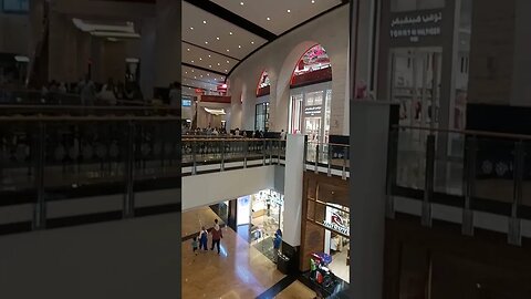 dubai shipping mall