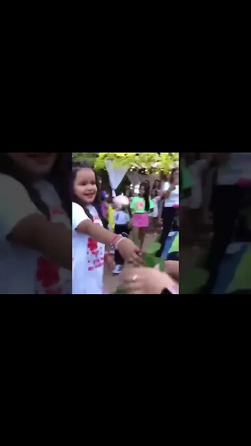CHOREI MUITO #infantil #tiktok #kwai #viralizou #deusnocomando #amor #chorei #linda #filha #shorts
