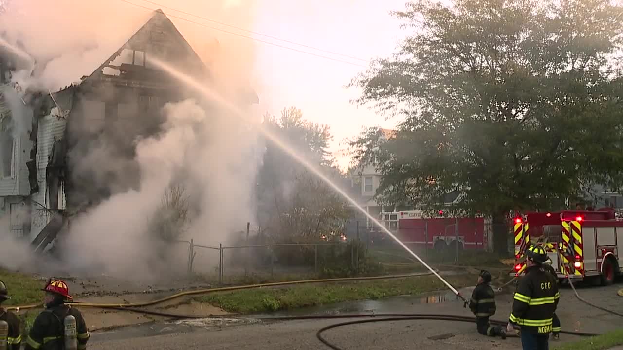 RAW: Cleveland Fire battles house fire on Cleveland's East Side