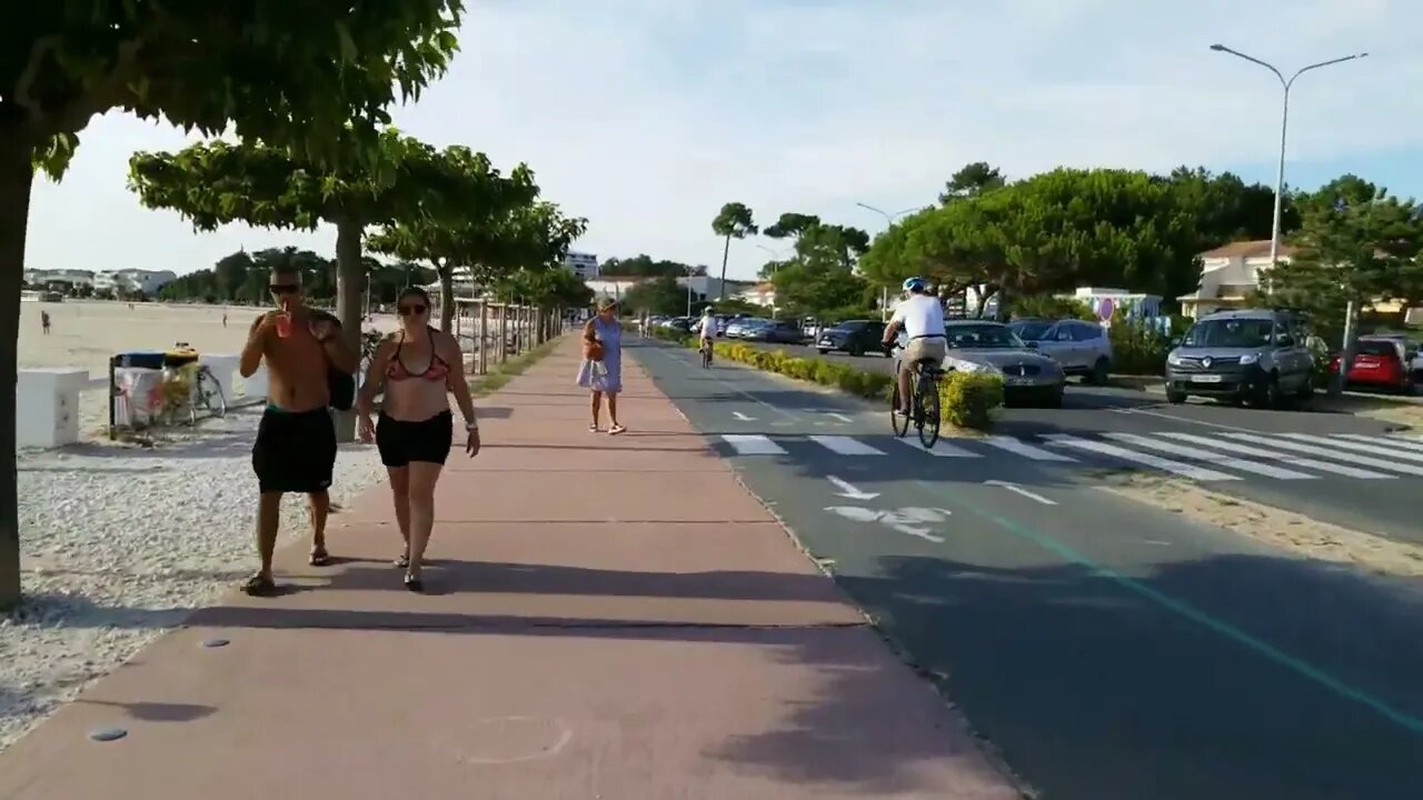 Live 2k France Live Stream beach walk Royan St Georges