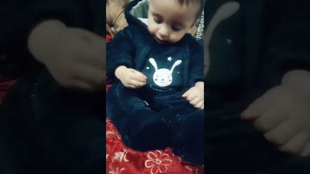 ay larkiyo #shortvideos #funny #funnyreel #goneviral #funnyvideos #cutebaby #viralvideos @hanizhan