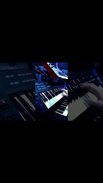 Beverly Hills Cop - Axel F #vintagesynthesizer #roland #synthesizer #eddiemurphy