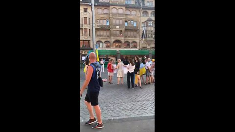 Man yells "Akhmat is power! For victory!" at Ukraine supporters in Basel, Switzerland