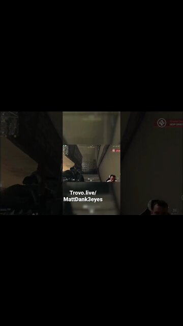 I BROKE OUT JN HIVES AND MY HAND SWELLED UP AND OK BOY WAS TALKIN SMACK XC