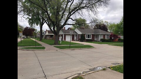 89 showings in 3 days?! What you need to know to navigate metro Detroit's 'insane' housing market